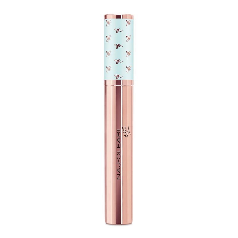Wear-The-Volume-Mascara-01-Infinite-Black-2