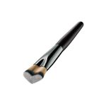 Teint-Couture-Everwear-Brush-Universal-3