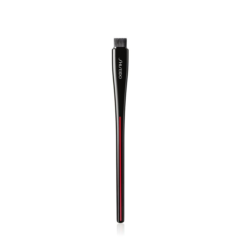 Yane-Hake-Precision-Eye-Brush-1