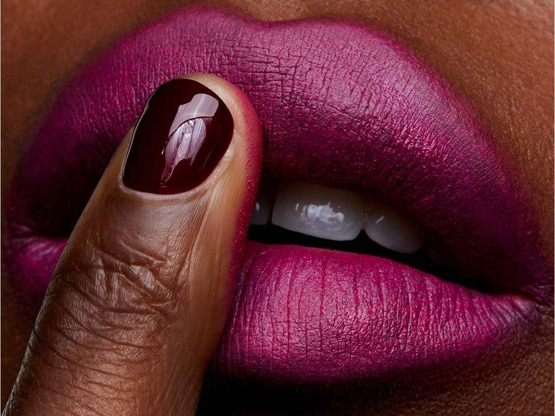 Powder-Kiss-Lipstick-Velvet-Punch-4