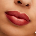 Lustreglass-Sheer-Shine-Lipstick-Business-Casual-3