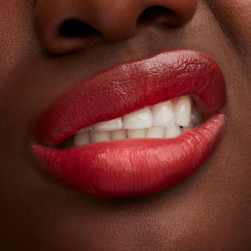 Lustreglass Sheer Shine Lipstick Lady Bug-4