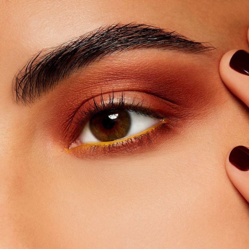 Eye-Shadow-Brown-Script-4