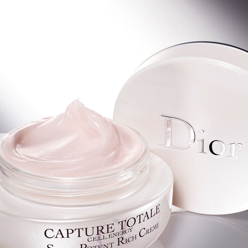 Capture-Totale-Rich-Cream-2