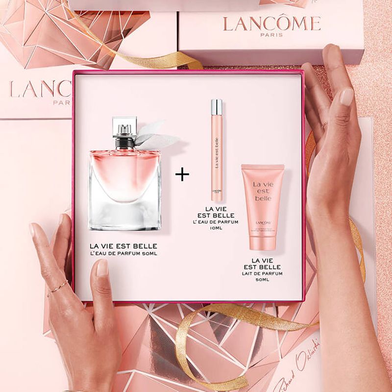 Lancome-Fragrance-La-Vie-Est-Belle-Limited-Edition-Holiday-2022-50ml-Set-3614273882385-altview1